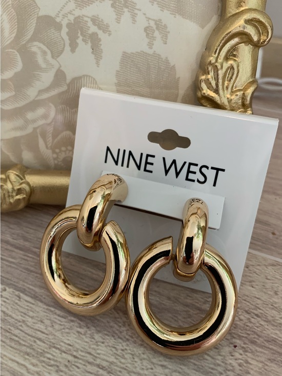 Nine West Jewelry - Nine West Shiny Gold Interlocking Hoop Earrings